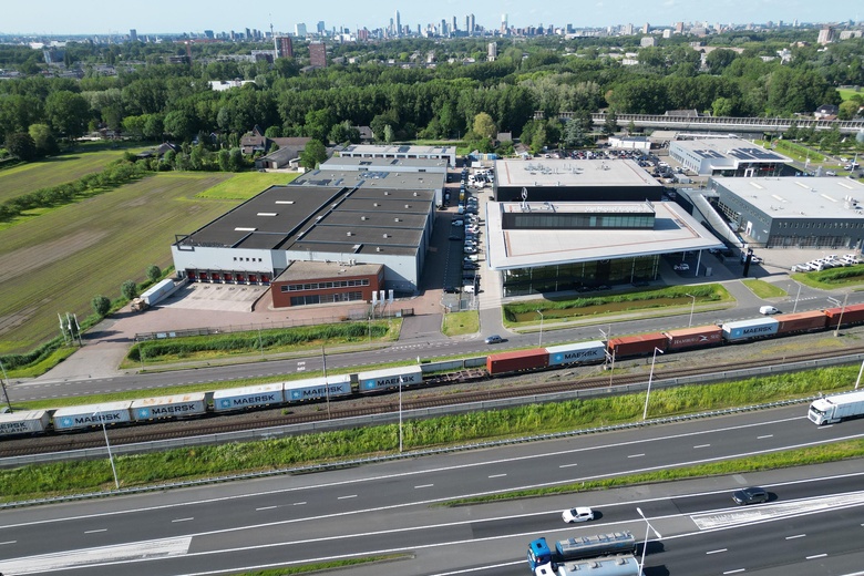 BedrijfsruimteaanDriemanssteeweg 610<br/> inRotterdam