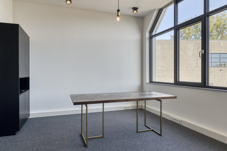 BedrijfsruimteaanVerrijn Stuartweg 3 J<br/> inDiemen