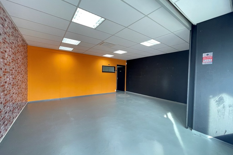 WinkelruimteaanVan Dissellaan 6 A<br/> inBladel WinkelruimteaanVan Dissellaan 6 A<br/> inBladel