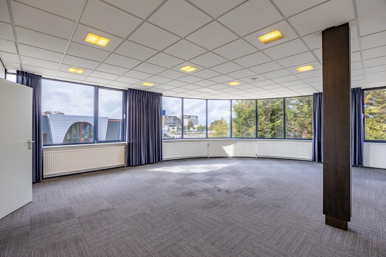 BedrijfsruimteaanDe Groote Heeze 37<br/> inHeijen