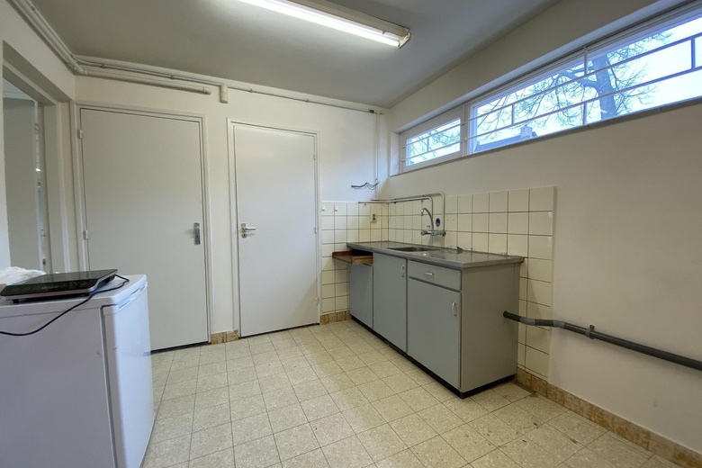 WinkelruimteaanMarktplein 12<br/> inGeulle WinkelruimteaanMarktplein 12<br/> inGeulle