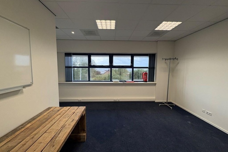 BedrijfsruimteaanVlotlaan 302<br/> inMonster BedrijfsruimteaanVlotlaan 302<br/> inMonster