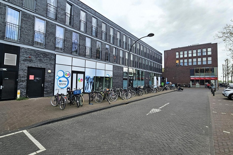 WinkelruimteaanStationsweg 8<br/> inLelystad WinkelruimteaanStationsweg 8<br/> inLelystad