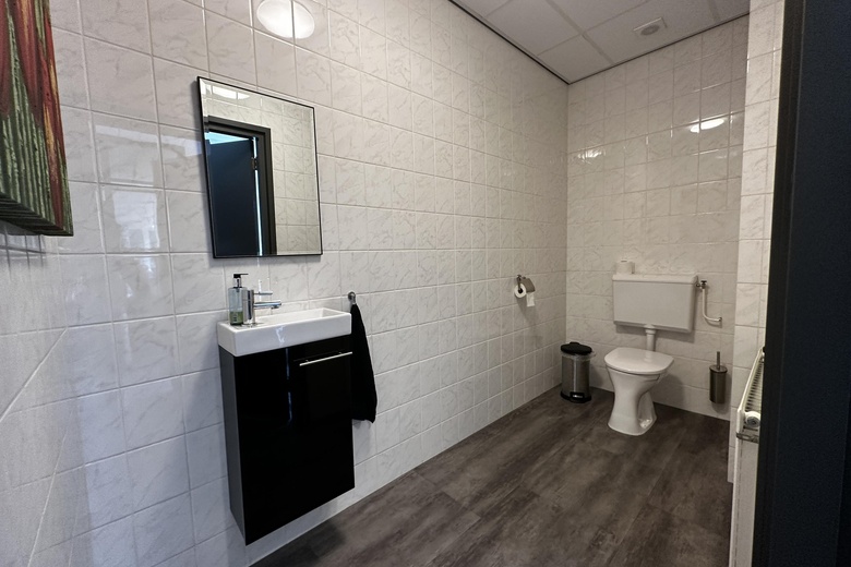 BedrijfsruimteaanLoswal 5 a<br/> inDussen