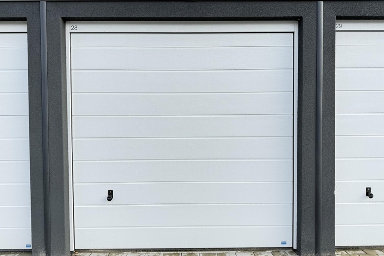 BedrijfsruimteaanAmbachtstraat 36 a 28<br/> inBorne BedrijfsruimteaanAmbachtstraat 36 a 28<br/> inBorne