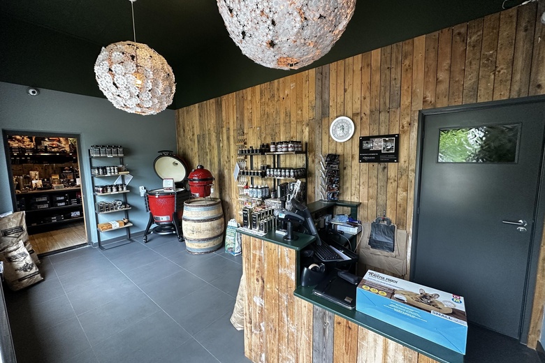 BedrijfsruimteaanLoswal 5 a<br/> inDussen