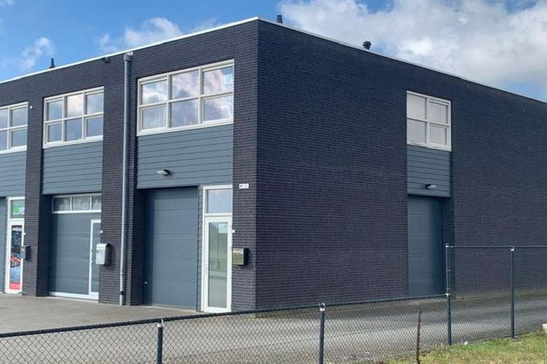 Bekijk foto 1 van Broeklandstraat 12 A Bekijk foto 1 van Broeklandstraat 12 A