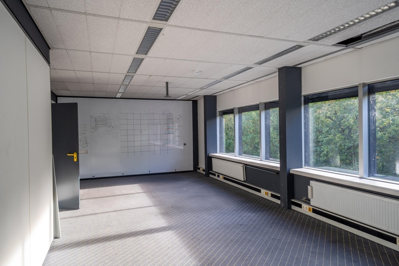 KantoorruimteaanNewtonweg 1<br/> inHarderwijk KantoorruimteaanNewtonweg 1<br/> inHarderwijk