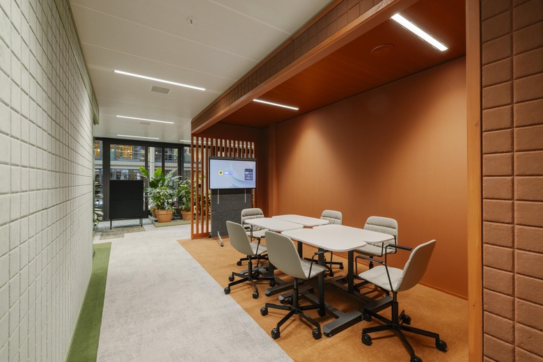 KantoorruimteaanFred. Roeskestraat 100<br/> inAmsterdam