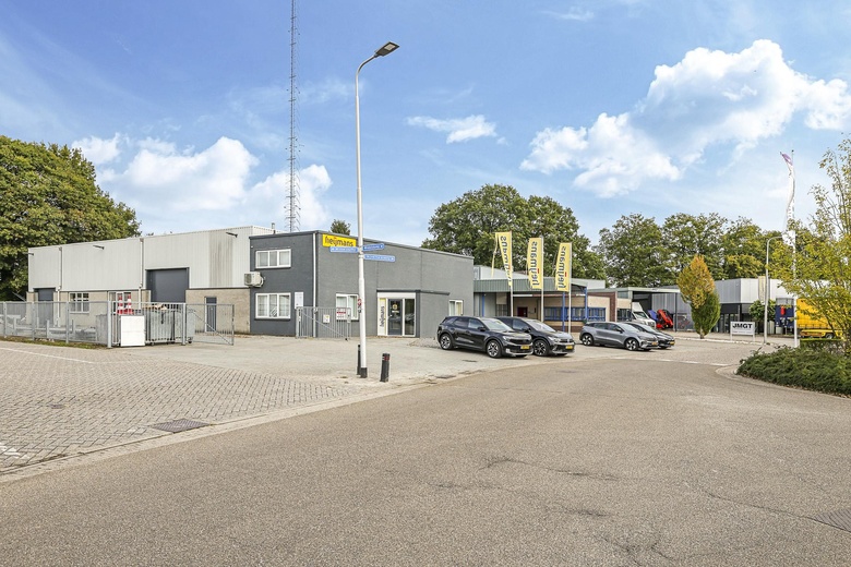 BedrijfsruimteaanNijverheidsweg 1<br/> inHengelo BedrijfsruimteaanNijverheidsweg 1<br/> inHengelo