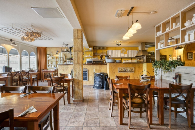 HorecaaanKerkplein 9<br/> inHippolytushoef HorecaaanKerkplein 9<br/> inHippolytushoef