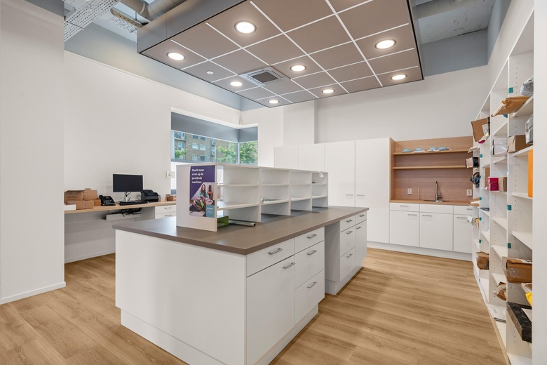 WinkelruimteaanBos en Lommerweg 361<br/> inAmsterdam