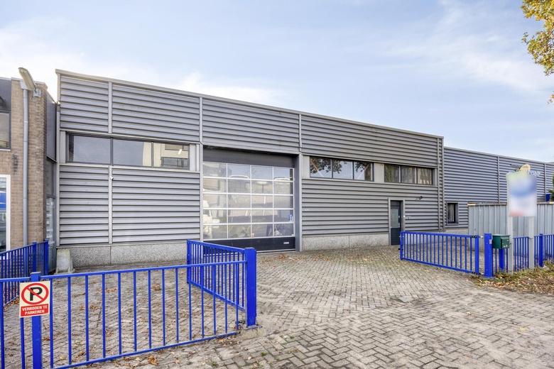 Bekijk foto 1 van Kanaalstraat 31