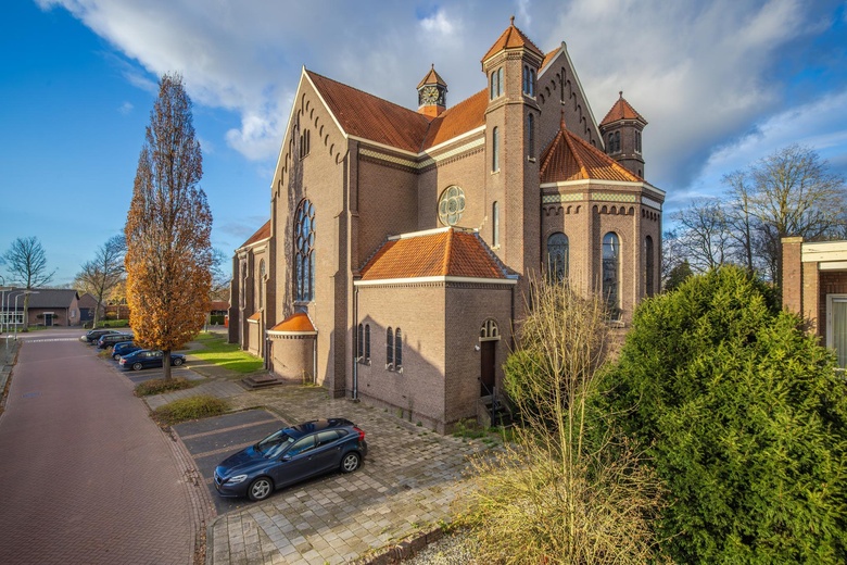 KantoorruimteaanJulianastraat 9<br/> inEwijk KantoorruimteaanJulianastraat 9<br/> inEwijk