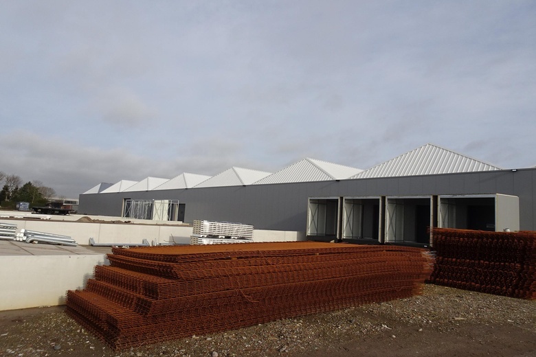 BedrijfsruimteaanOosteinderweg 457<br/> inAalsmeer