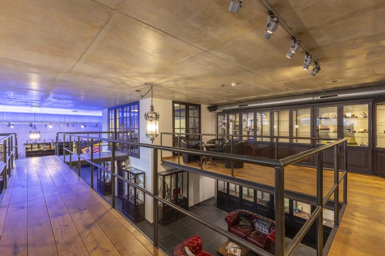 BedrijfsruimteaanValkenjachtstraat 17 - 19<br/> inTilburg