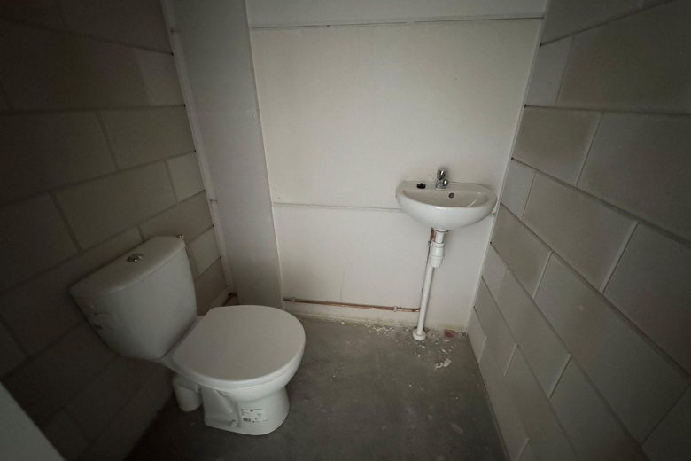 BedrijfsruimteaanHedikhuizerweg 15 A 5<br/> inDen Bosch