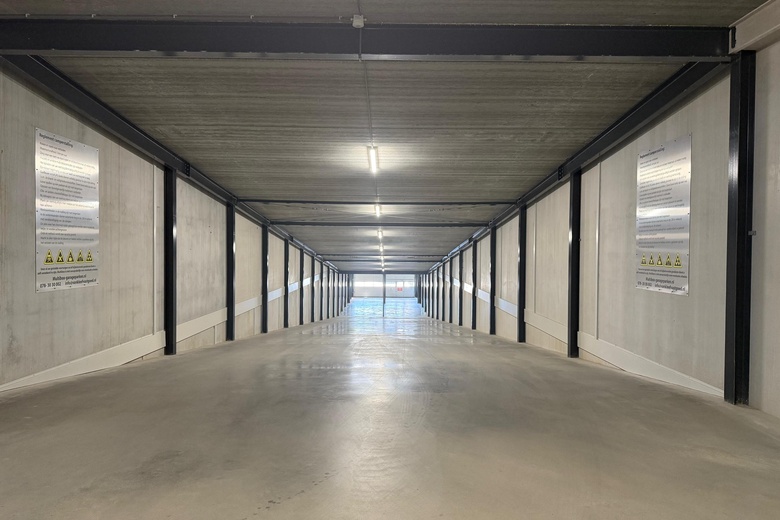 Bedrijfsruimte Oude-Tonge - Energiebaan 4 a 10 - Foto 4