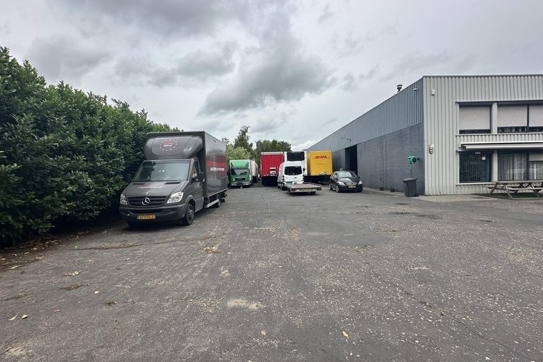 BedrijfsruimteaanRucphensebaan 47<br/> inRoosendaal