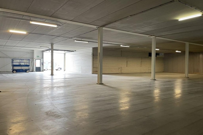 BedrijfsruimteaanLegmeerdijk 169 A<br/> inAalsmeer