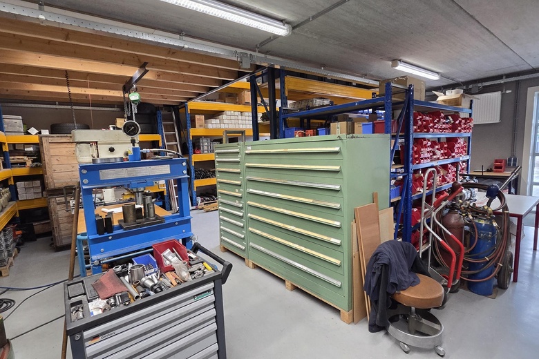 BedrijfsruimteaanBolderweg 48 M<br/> inAlmere BedrijfsruimteaanBolderweg 48 M<br/> inAlmere