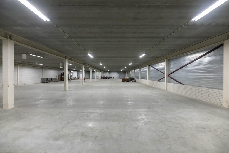 BedrijfsruimteaanVan Nassauweg 11<br/> inKrimpen aan den IJssel BedrijfsruimteaanVan Nassauweg 11<br/> inKrimpen aan den IJssel