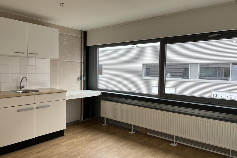 BedrijfsruimteaanCornusbaan 73 A<br/> inCapelle aan den IJssel