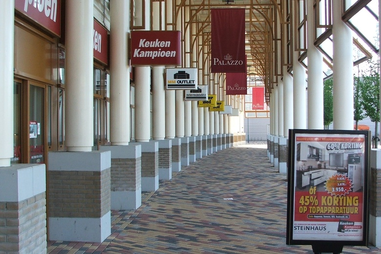WinkelruimteaanZuiderpoort 27<br/> inLelystad WinkelruimteaanZuiderpoort 27<br/> inLelystad