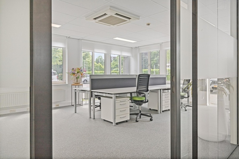 KantoorruimteaanBosscheweg 42<br/> inBerkel-Enschot KantoorruimteaanBosscheweg 42<br/> inBerkel-Enschot