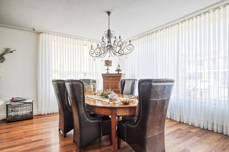 BedrijfsruimteaanDommelstraat 15 - 17<br/> inDen Bosch