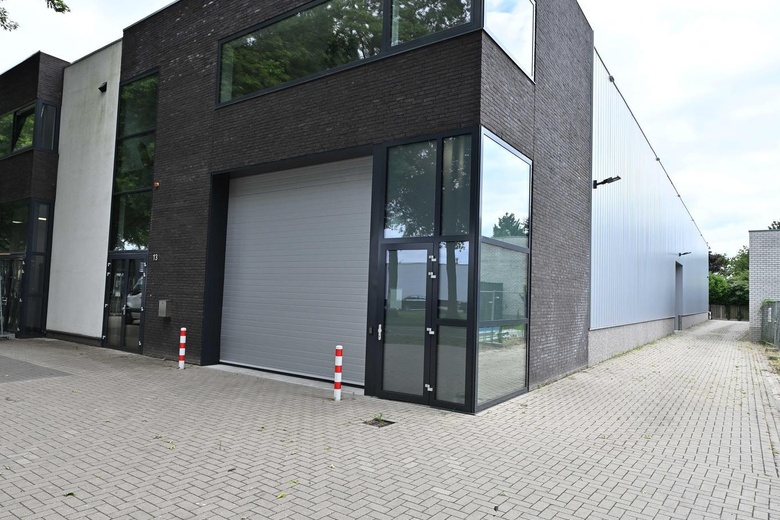 BedrijfsruimteaanIndustrieweg 13<br/> inMierlo BedrijfsruimteaanIndustrieweg 13<br/> inMierlo