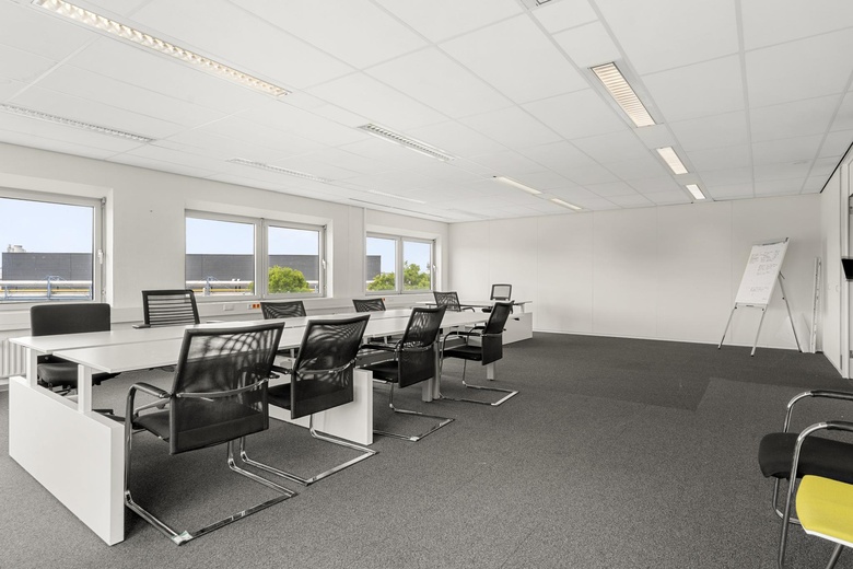KantoorruimteaanWestervoortsedijk 73 GE<br/> inArnhem KantoorruimteaanWestervoortsedijk 73 GE<br/> inArnhem
