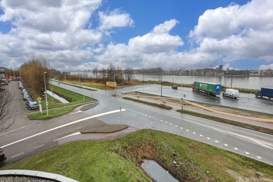 Bekijk foto 2 van Dukdalfweg 60