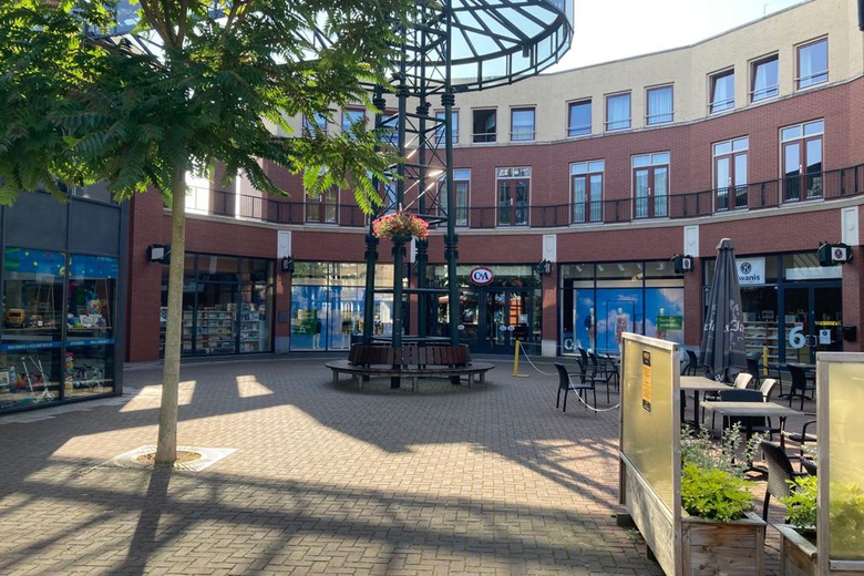 WinkelruimteaanCorridor 11<br/> inValkenswaard WinkelruimteaanCorridor 11<br/> inValkenswaard