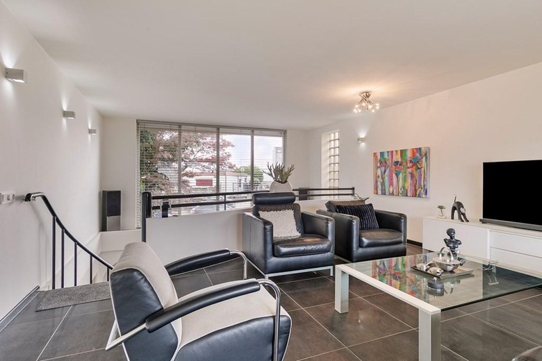 BedrijfsruimteaanGibsonstraat 6<br/> inSteenbergen BedrijfsruimteaanGibsonstraat 6<br/> inSteenbergen