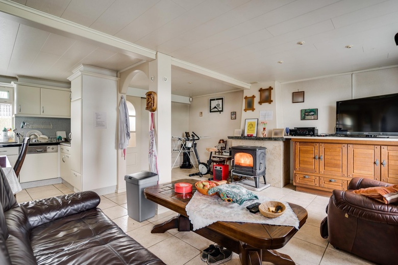 BedrijfsruimteaanPastoorshuisweg 3<br/> inWeert