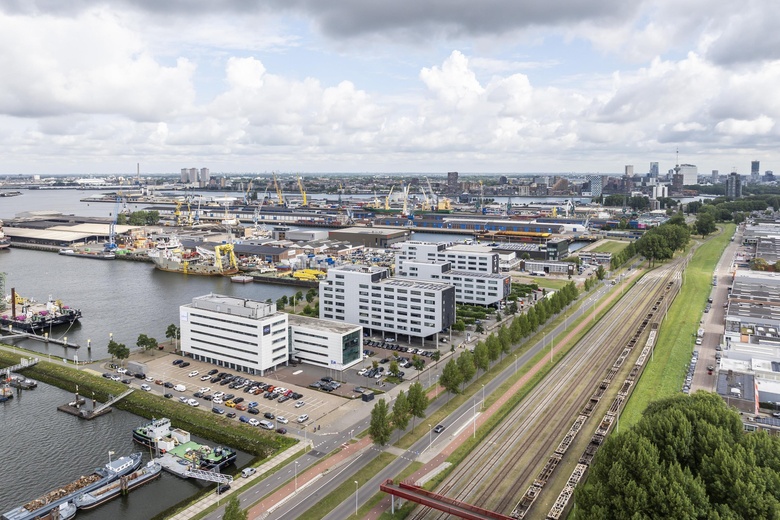 KantoorruimteaanWaalhaven O.z. 85<br/> inRotterdam