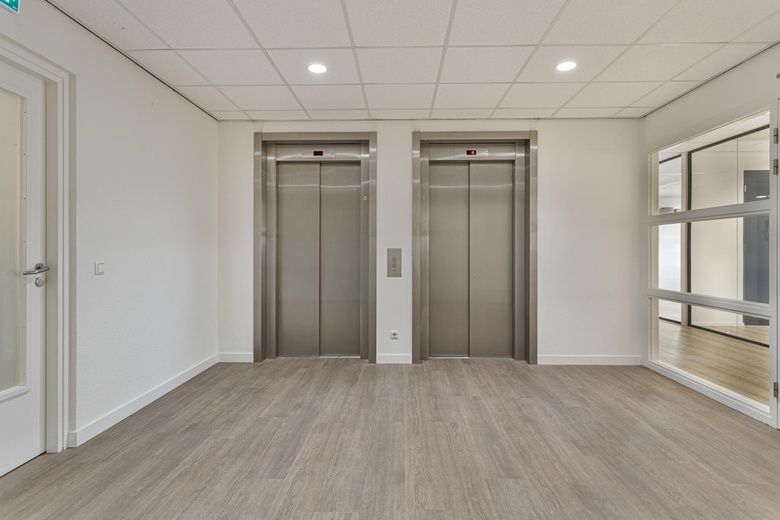 KantoorruimteaanBrandweerstraat 20 - 30<br/> inEnschede KantoorruimteaanBrandweerstraat 20 - 30<br/> inEnschede