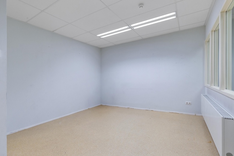 BedrijfsruimteaanGerrit Bolkade 64 f<br/> inZaandam