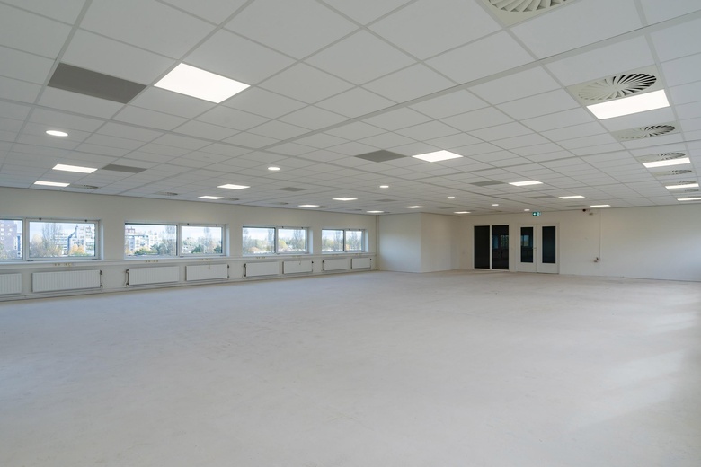 KantoorruimteaanMijlweg 61<br/> inDordrecht KantoorruimteaanMijlweg 61<br/> inDordrecht