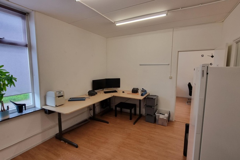 KantoorruimteaanRoombekerveld 43<br/> inEnschede KantoorruimteaanRoombekerveld 43<br/> inEnschede