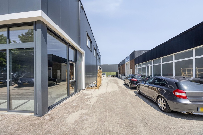 BedrijfsruimteaanLorentzstraat 37<br/> inHarderwijk BedrijfsruimteaanLorentzstraat 37<br/> inHarderwijk
