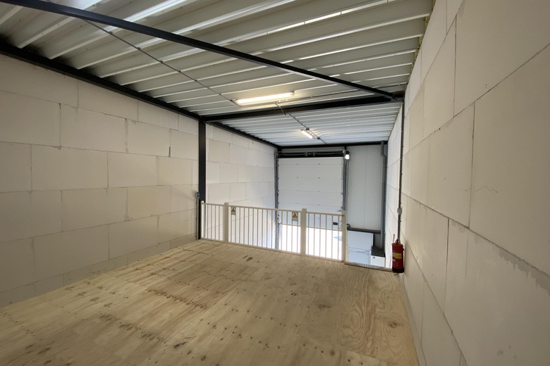 BedrijfsruimteaanSchutweg 21 7<br/> inLelystad