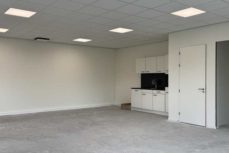 BedrijfsruimteaanMarconistraat 31<br/> inZwolle BedrijfsruimteaanMarconistraat 31<br/> inZwolle