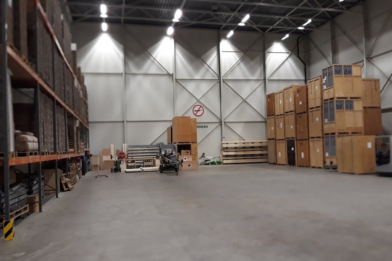 OpslagruimteaanH. Kamerlingh Onnesweg 3<br/> inAlphen aan den Rijn OpslagruimteaanH. Kamerlingh Onnesweg 3<br/> inAlphen aan den Rijn