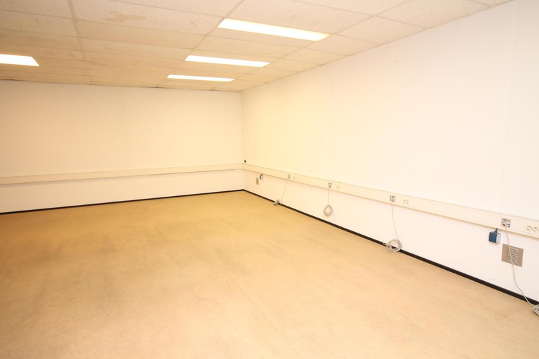 BedrijfsruimteaanWigstraat 25<br/> inLelystad BedrijfsruimteaanWigstraat 25<br/> inLelystad