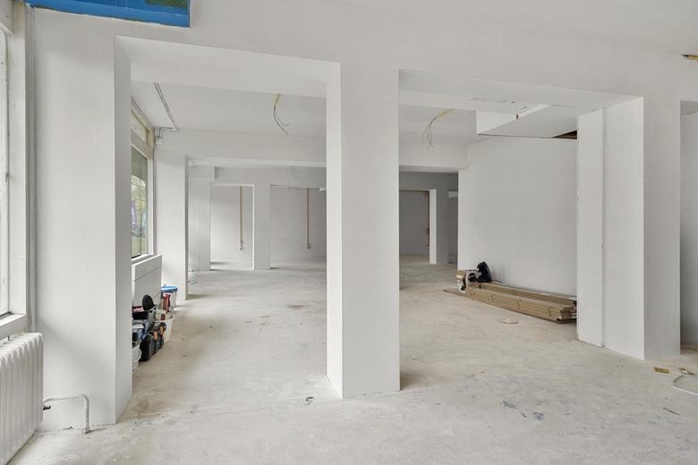 BedrijfsruimteaanHisveltplein 21 - 35<br/> inArnhem