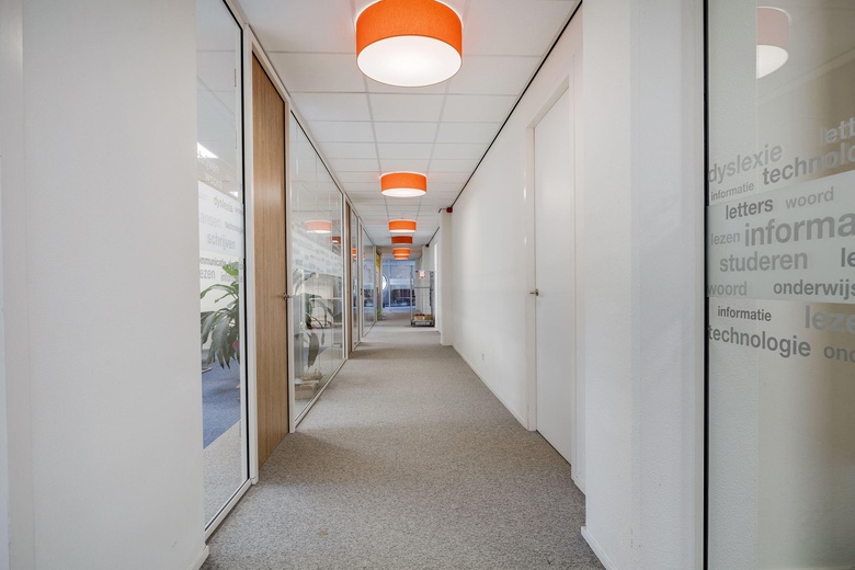 Bekijk foto 16 in  aan de  in 