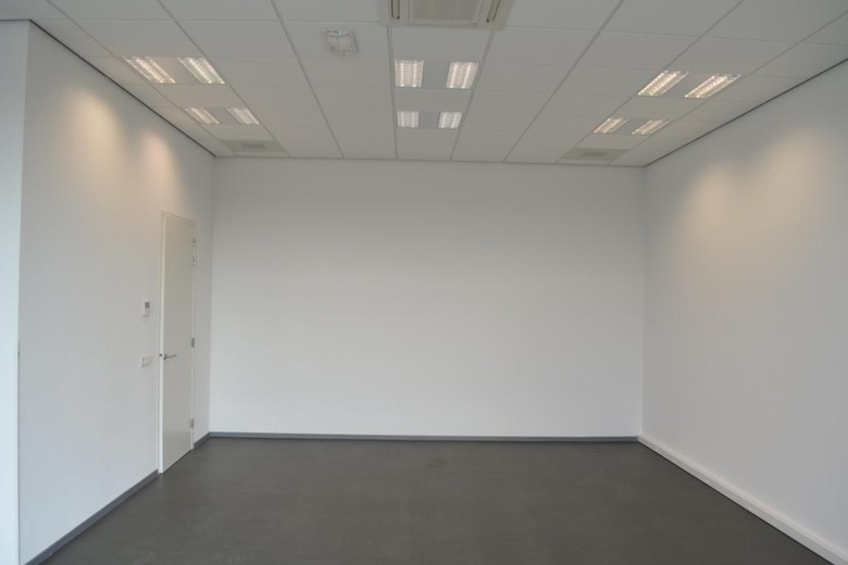 BedrijfsruimteaanKlerkenveld 7<br/> inRoosendaal BedrijfsruimteaanKlerkenveld 7<br/> inRoosendaal