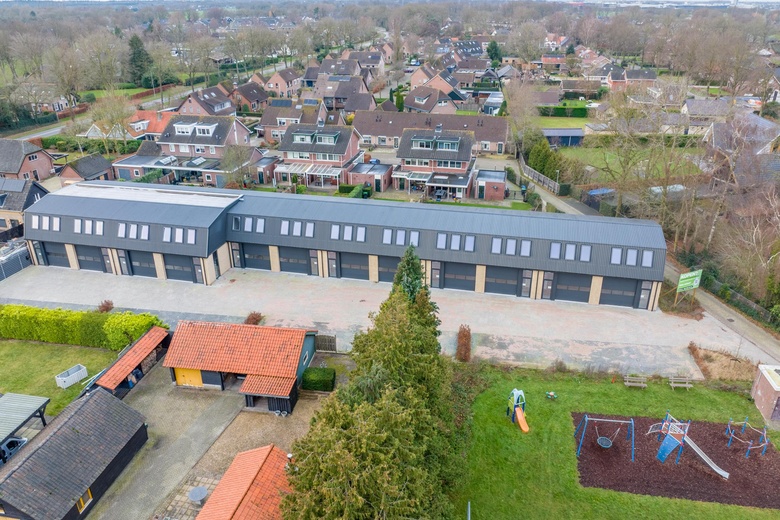 BedrijfsruimteaanJonkheer Sandberglaan 68 02<br/> inHierden